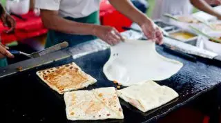 makanan legendaris jakarta pusat