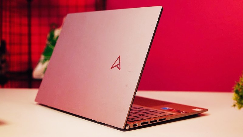 Asus Zenbook S13 OLED UM5302