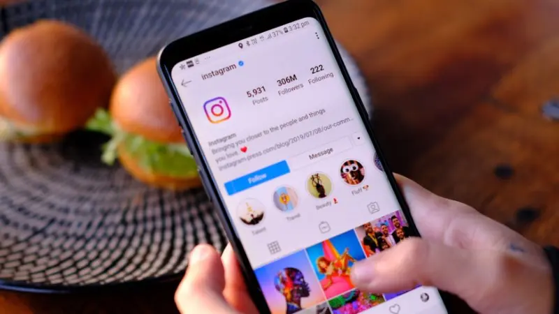 instagram