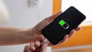 Cara Merawat Baterai HP