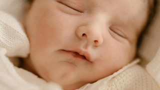 perkembangan bayi 5 bulan